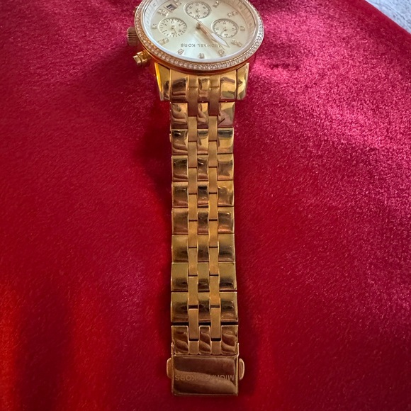 Michael kors watch - Picture 3 of 6
